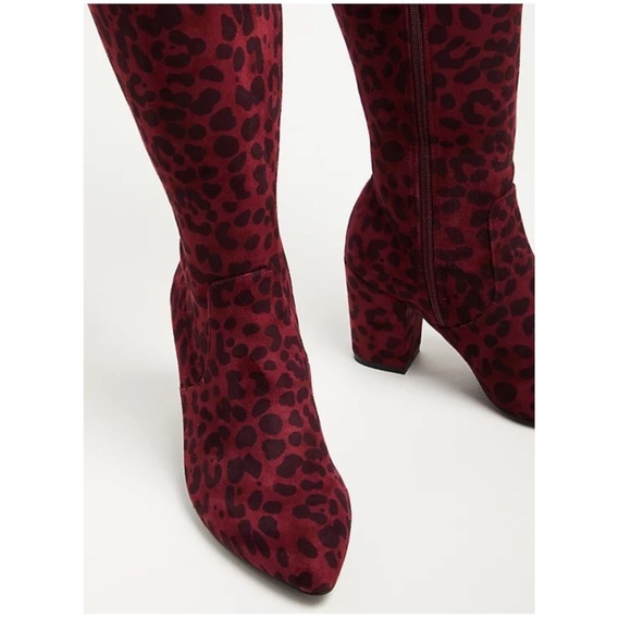 TORRID NWT OVER THE KNEE BOOT - FAUX SUEDE STRETCH BURGUNDY (WW) - Picture 3 of 3